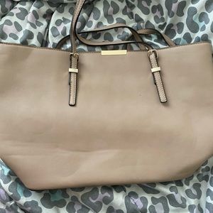 Brown large shoulder bag